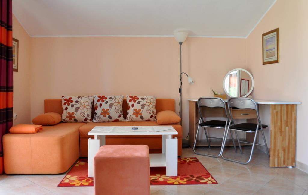 Apartments Val Умаг Стая снимка